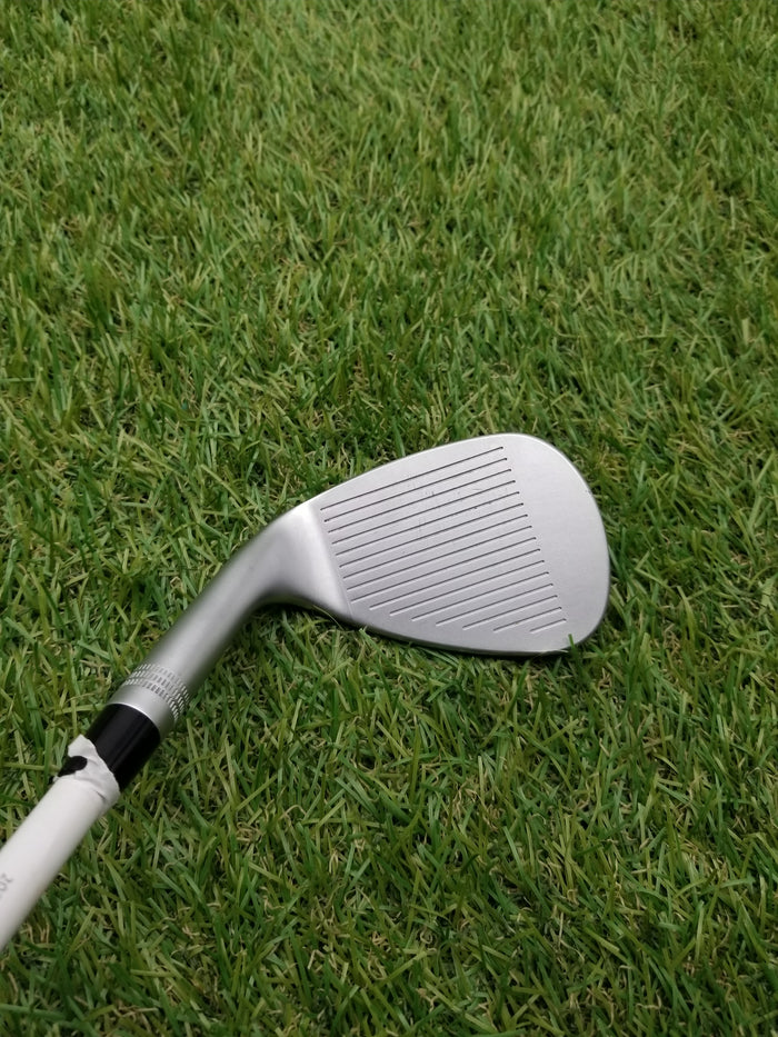 2020 WILSON STAFF MODEL BLADE WEDGE 58*/10 STIFF DYNAMIC GOLD 120 S300 DEMO