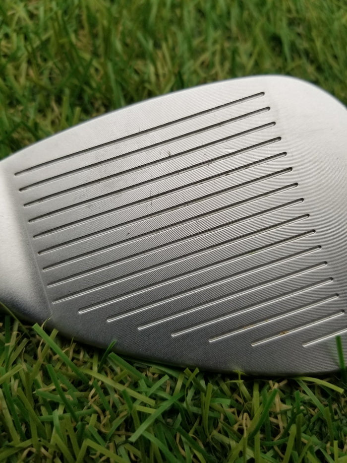 2020 WILSON STAFF MODEL BLADE WEDGE 58*/10 STIFF DYNAMIC GOLD 120 S300 DEMO