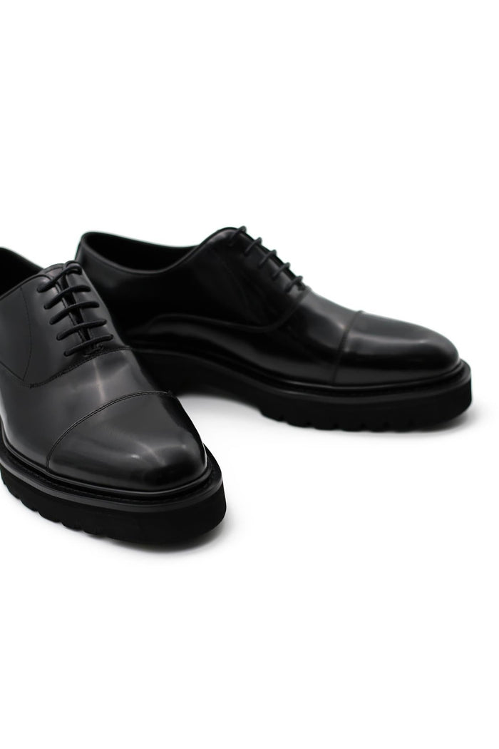 BLACK POLISHED LEATHER OXFORD SHOES – LUG SOLE
