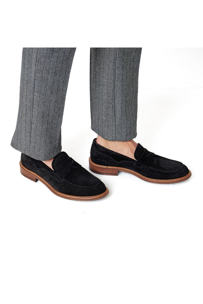 BLACK SUEDE PENNY LOAFER