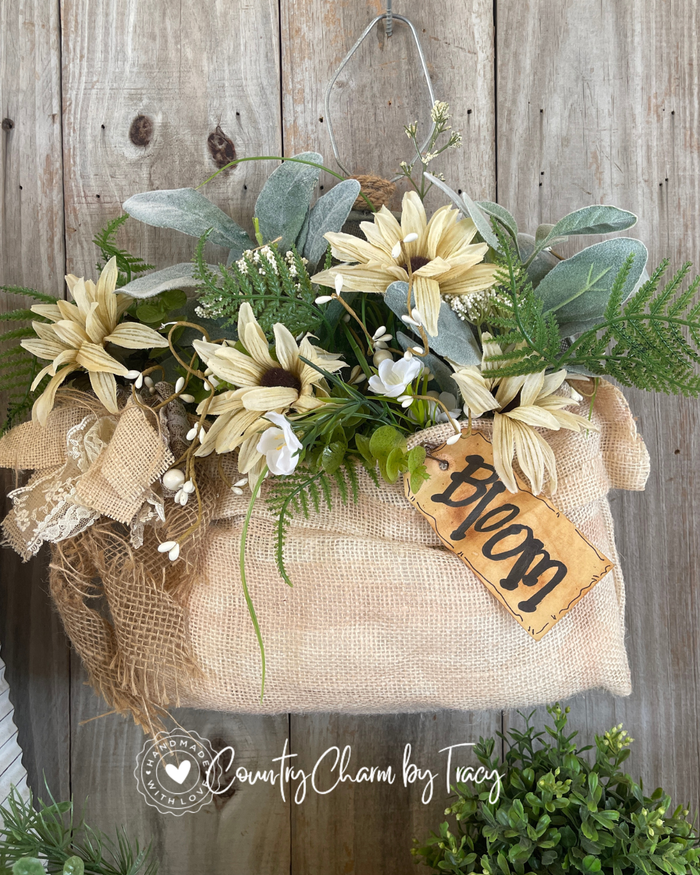 Bloom Burlap Pocket – Rustic Spring Wall Decor