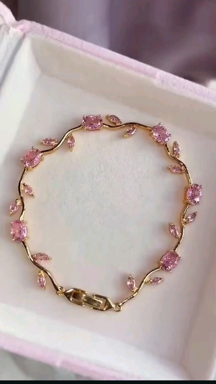 bracelet model 165