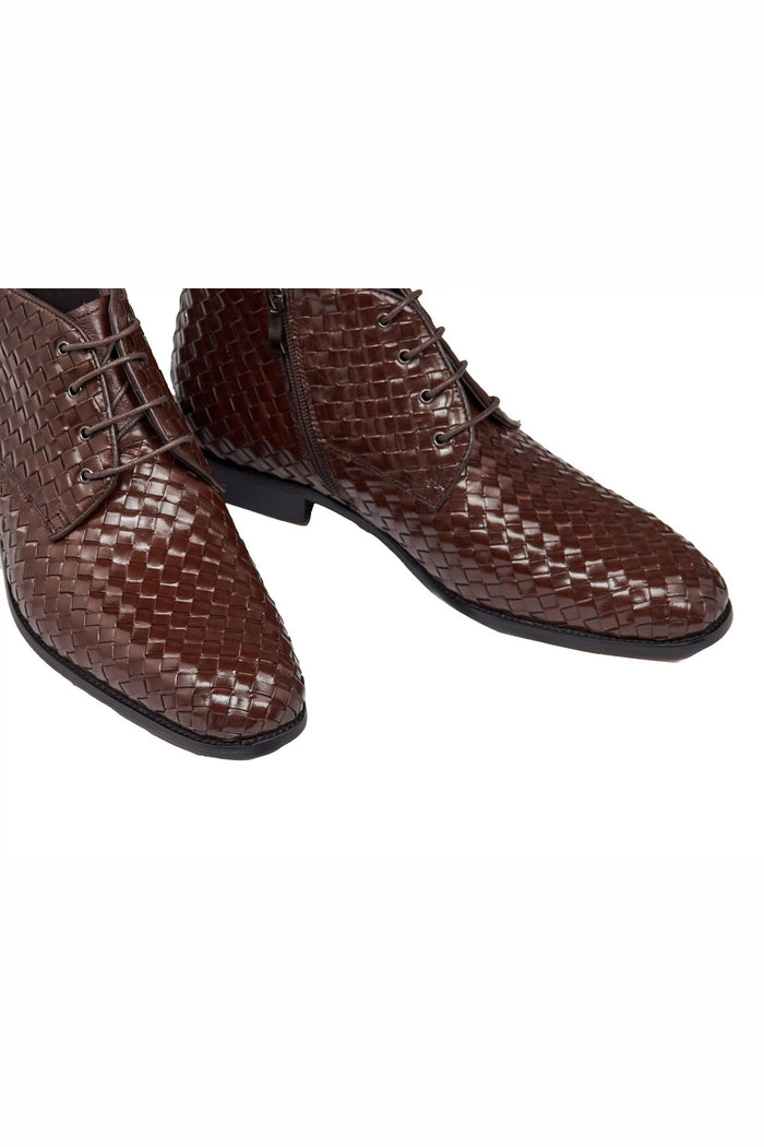 BROWN WOVEN LEATHER BOOTS
