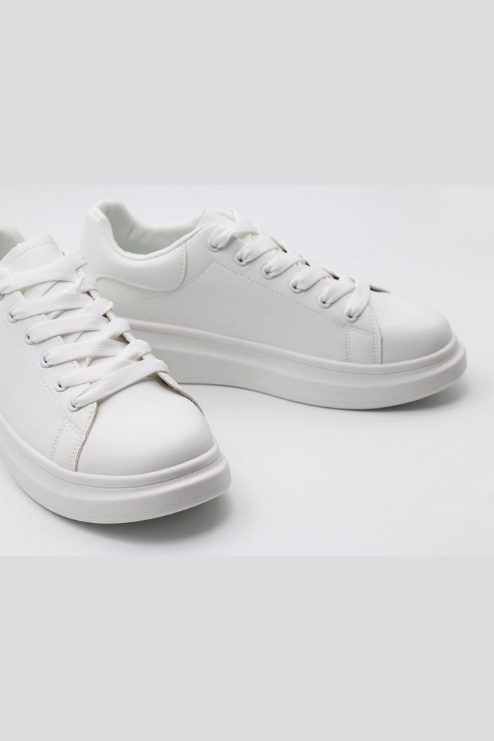 CASUAL LACE UP SNEAKERS