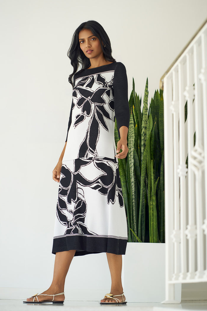 Floral Jacquard Soft Knit Tunic, Black/White | Ming Wang