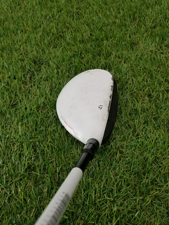LEFTY 2011 TAYLORMADE R11 3 WOOD 15.5* REGULAR FUJIKURA BLUR 70 FAIR