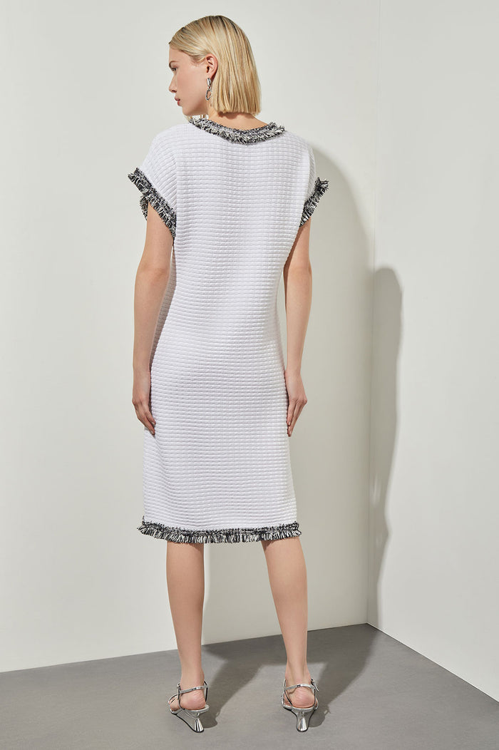 Modern Fit Contrast Trim Shift Dress, White/Black | Ming Wang