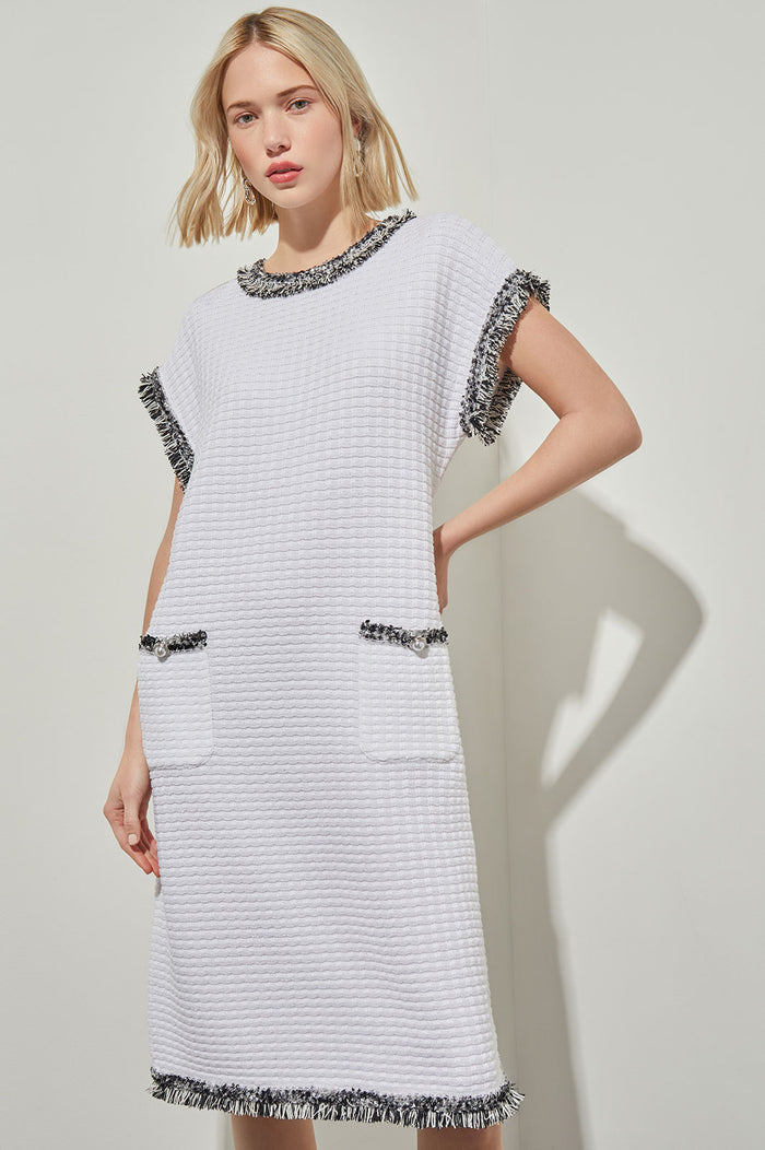 Modern Fit Contrast Trim Shift Dress, White/Black | Ming Wang