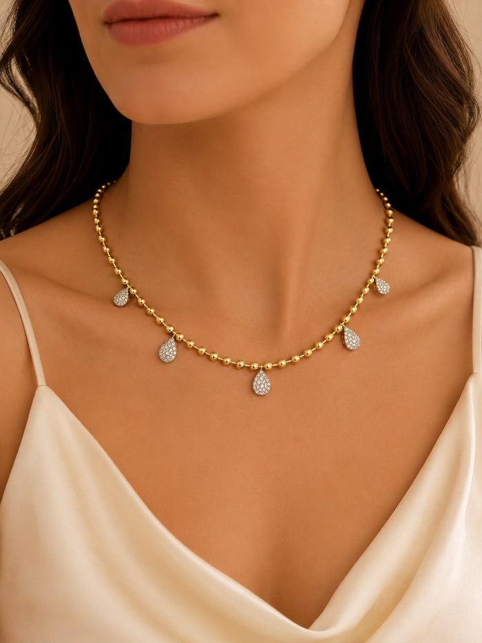 Necklace model 194