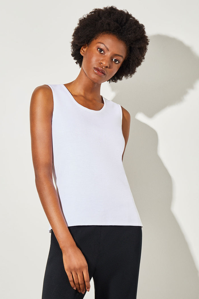 Plus Size Mid-Length Scoop Neck Knit Tank, White, Black | Ming Wang