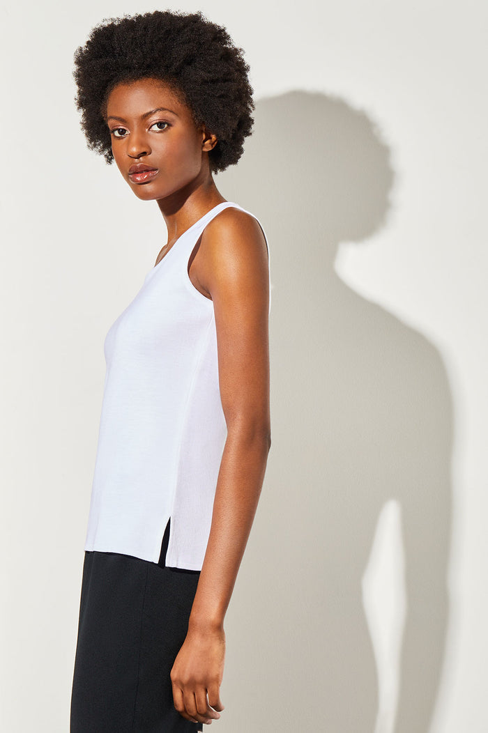 Plus Size Mid-Length Scoop Neck Knit Tank, White, Black | Ming Wang