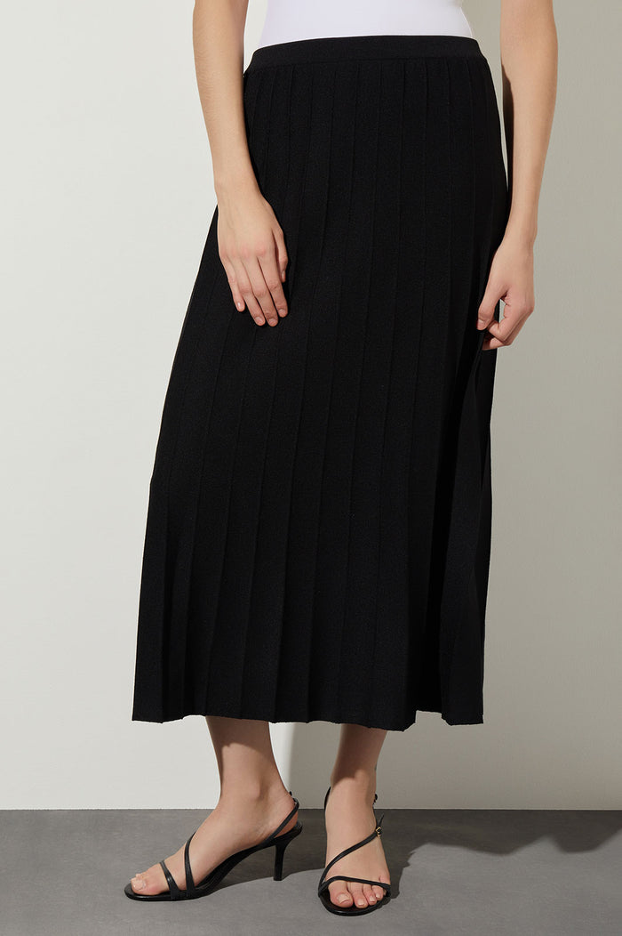 Plus Size Pleated Soft Knit Maxi Skirt | Ming Wang