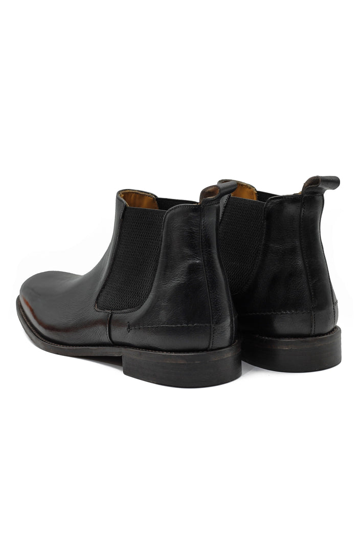 POLISHED BLACK ITALIAN LEATHER CHELSEA BOOTS