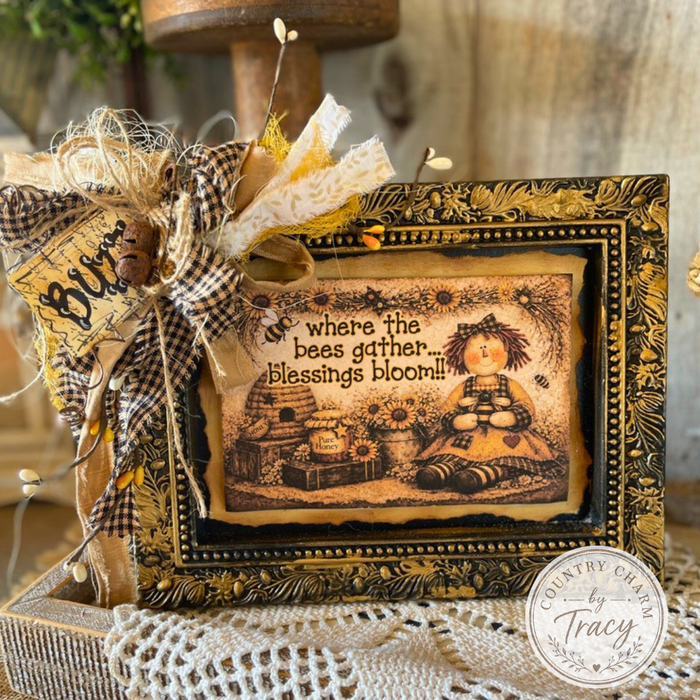 Queen Bee Homespun Annie 5x7 Framed Decor