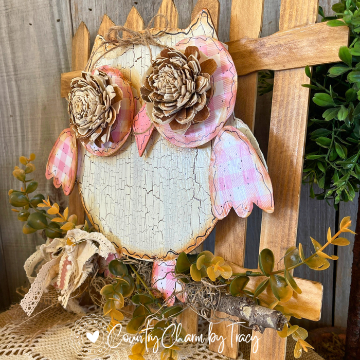 Rustic Wooden Owl Picket Shelf Leaner
