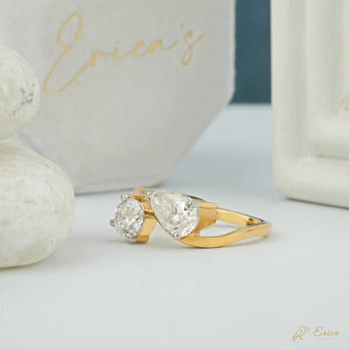 The Amour - Pear & Round Lab Grown Diamond Toi et Moi Ring