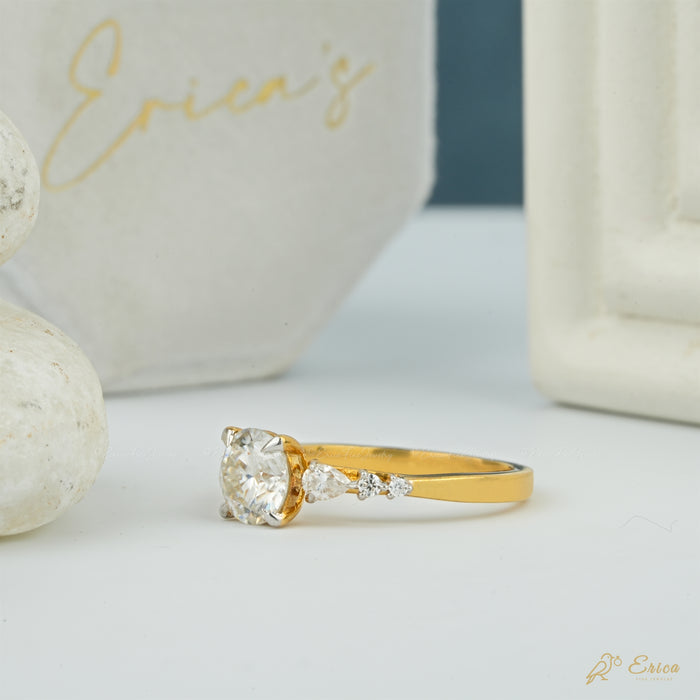The Celeste - Round Lab Grown Diamond Cluster Ring