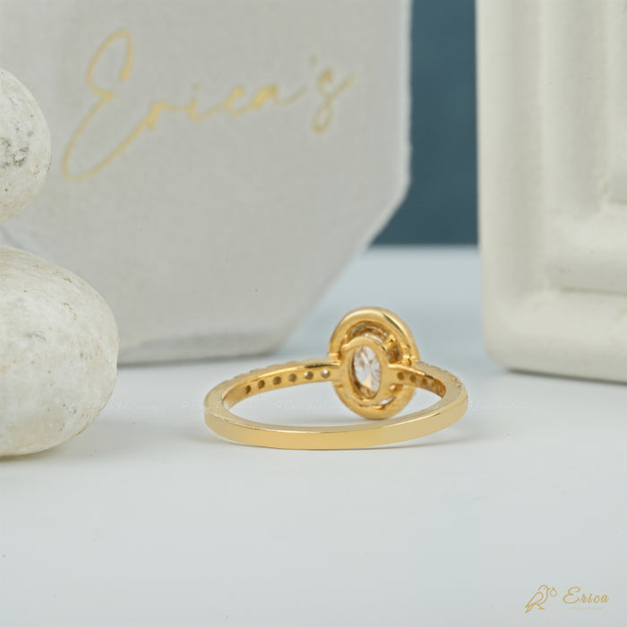The Neutral - Oval Halo Lab Grown Diamond Pavé Ring