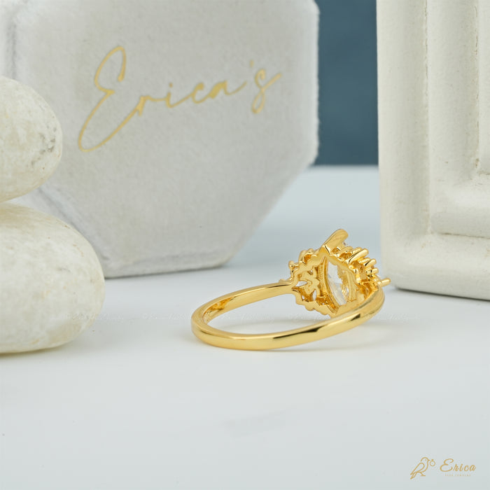 The Stellar - Marquise Starburst Lab Grown Diamond Cluster Ring