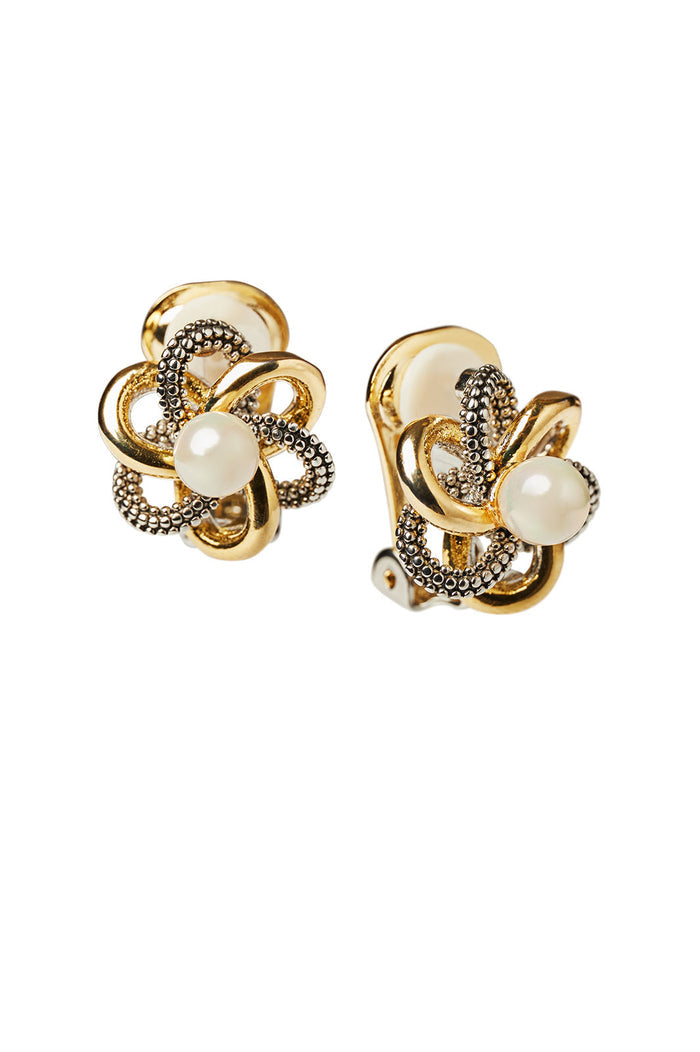 Two-Tone Pearl Center Knot Clip Earrings | Ming Wang