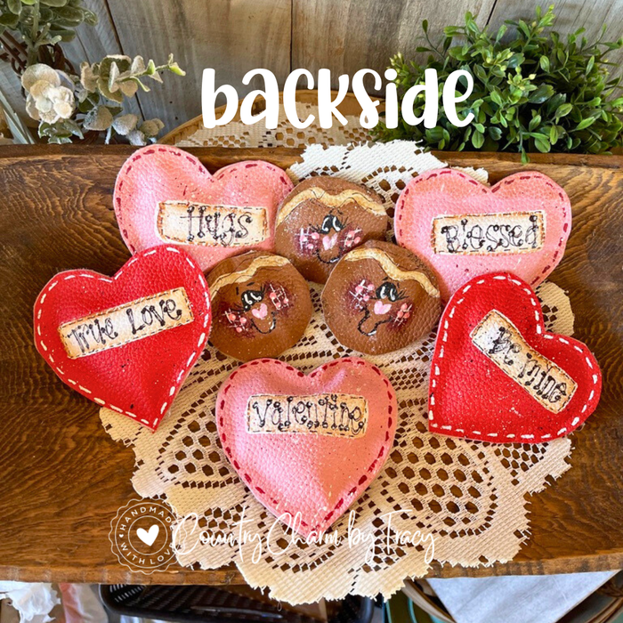 Valentine Bowl Filler Set – Hearts & Gingerbread (Set of 7)